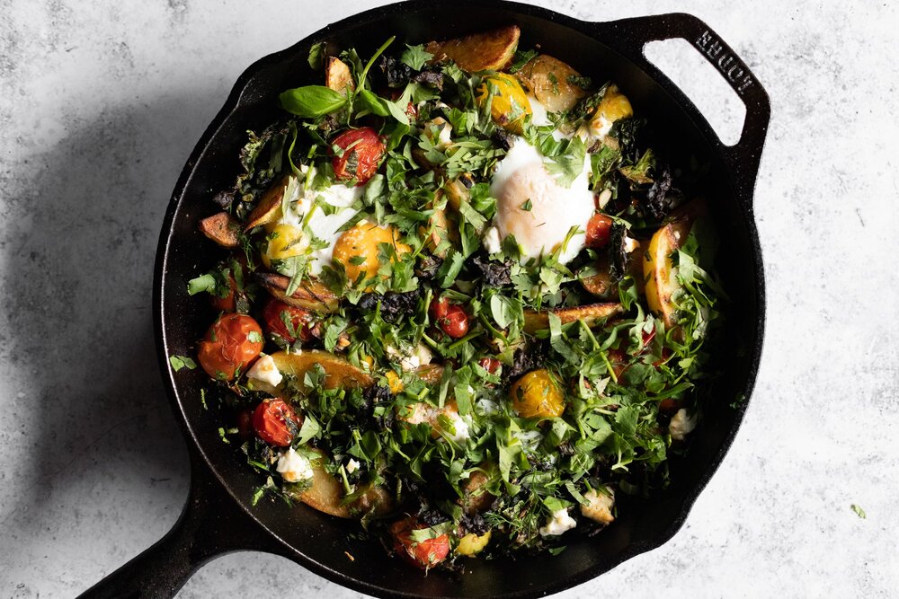 breakfast skillet with herbs, from overhead