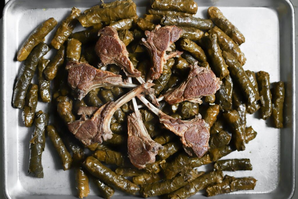 warak enab on a tray