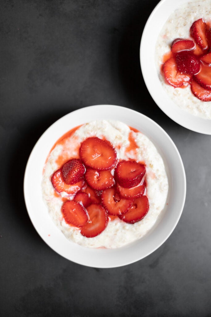 egg white oatmeal with strawberries on top