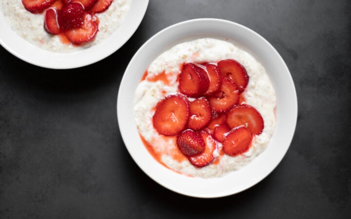 egg white oatmeal with strawberries on top